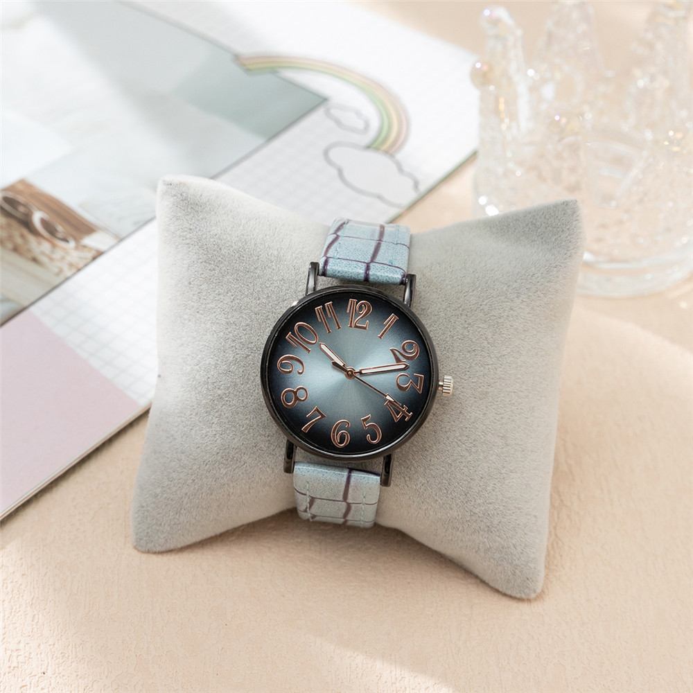 Luxury Women's Watch Fashion V - Luxury Watch Female 评论和价格